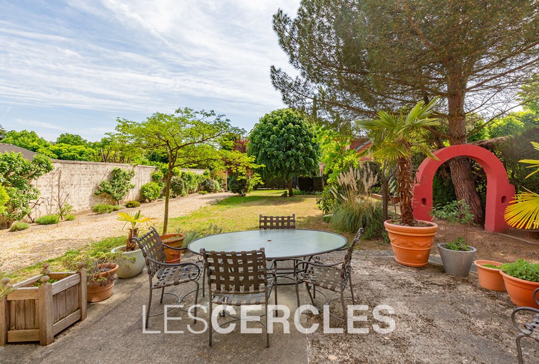 House in Le Vésinet, Ile-de-France, France 2 - 17051380