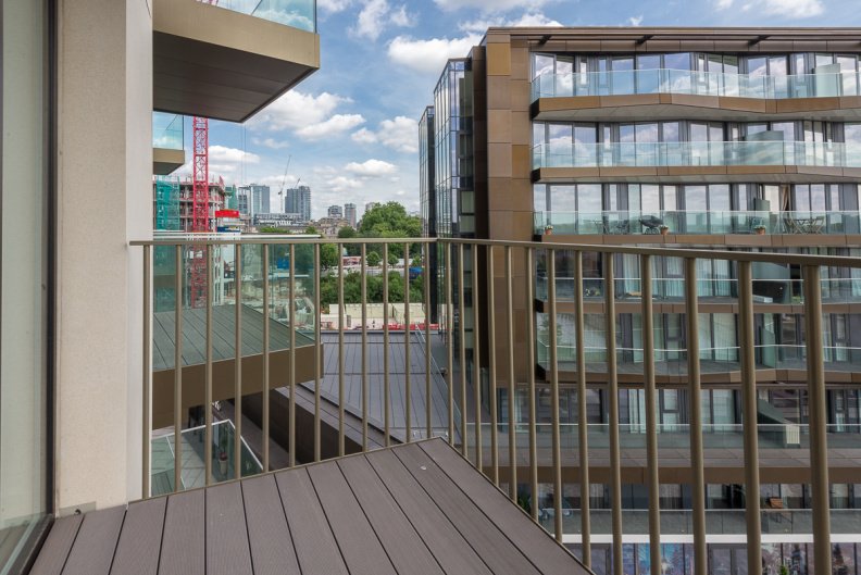 Apartment in Tower Hill, Tower Hamlets, England 1 - 17055381