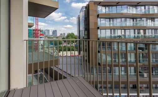 Apartment in Tower Hill, Tower Hamlets, England 1