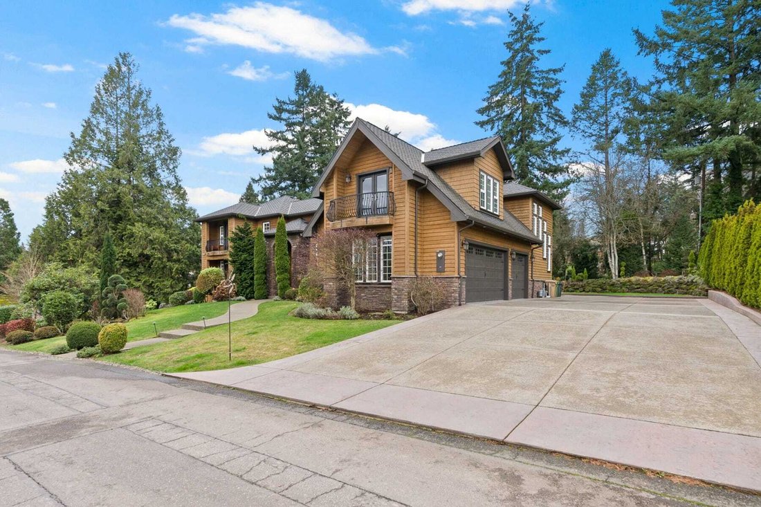 House in Lake Oswego, Oregon, United States 2 - 17051147