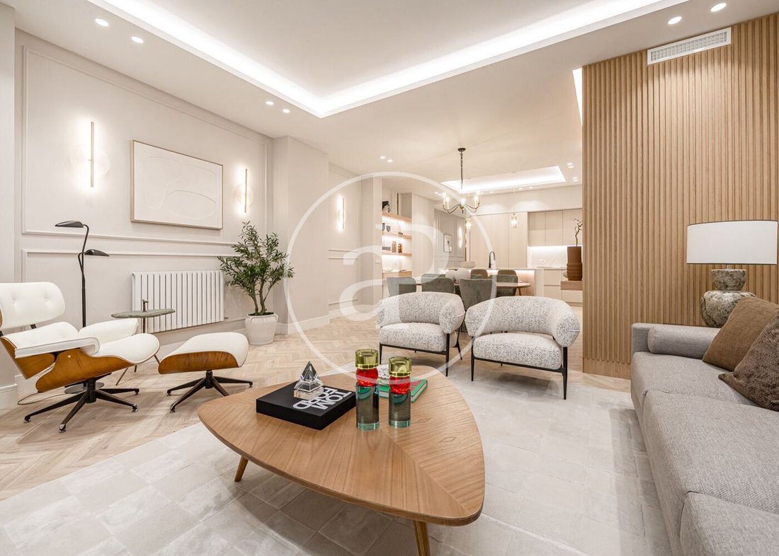 Apartment in Chamberi, Madrid, Spain 4 - 17053958