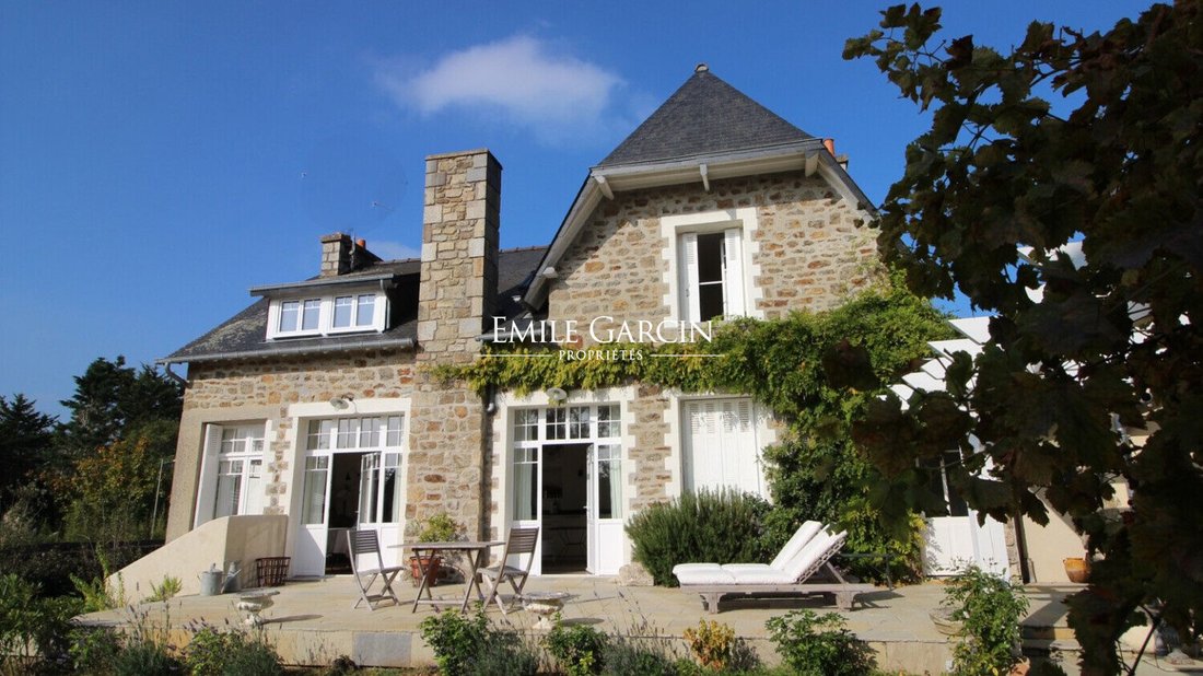 Villa in Saint-Briac-sur-Mer, Brittany, France 1 - 16413292