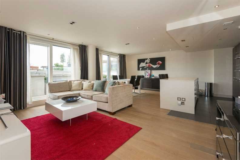 Apartment in Chelsea Harbour, England 1 - 17055336