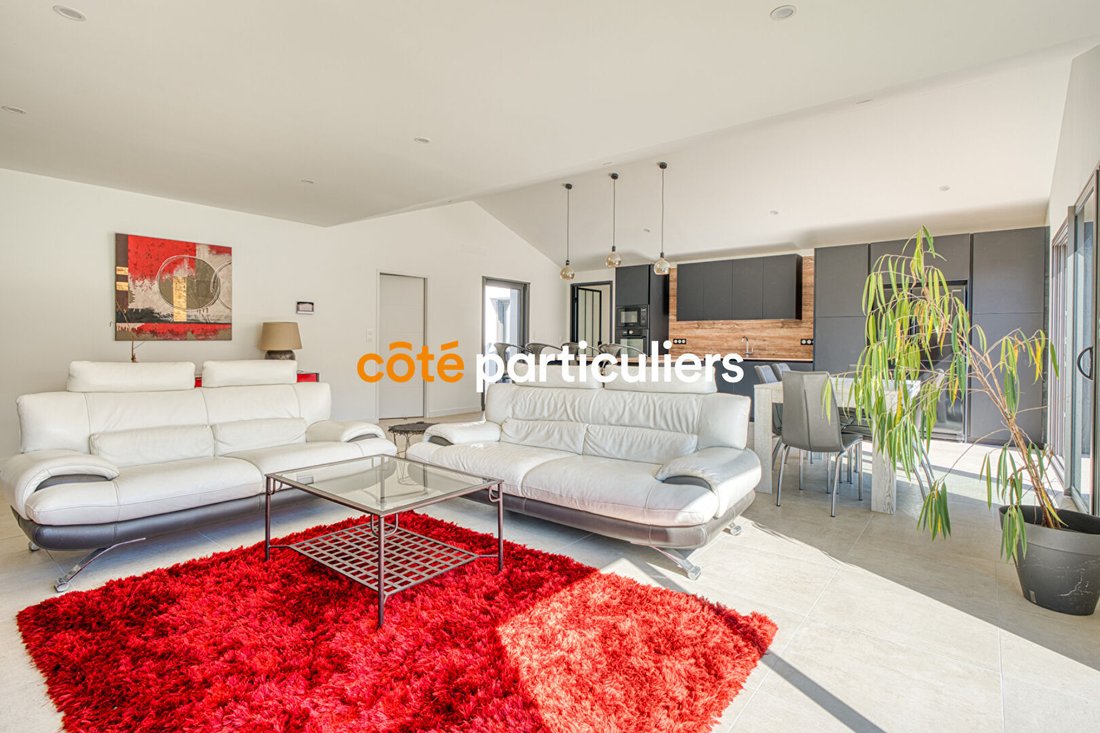 Villa in Les Sables-d'Olonne, Pays de la Loire, France 2 - 17047833