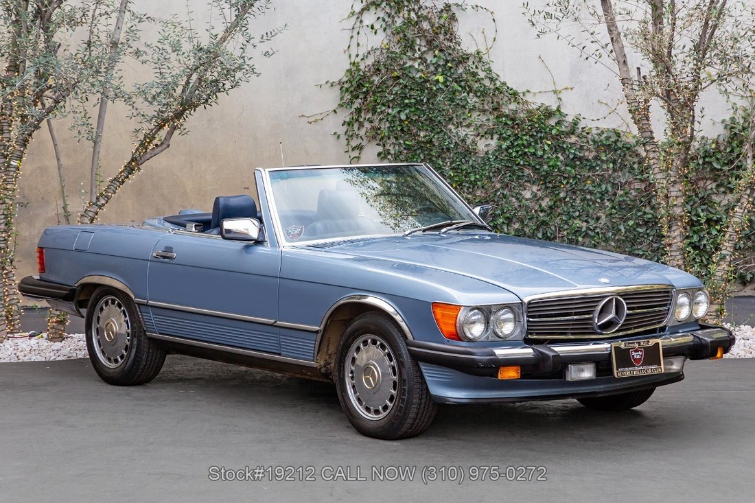 Mercedes-Benz 560SL in Los Angeles, CA 1 - 17049289