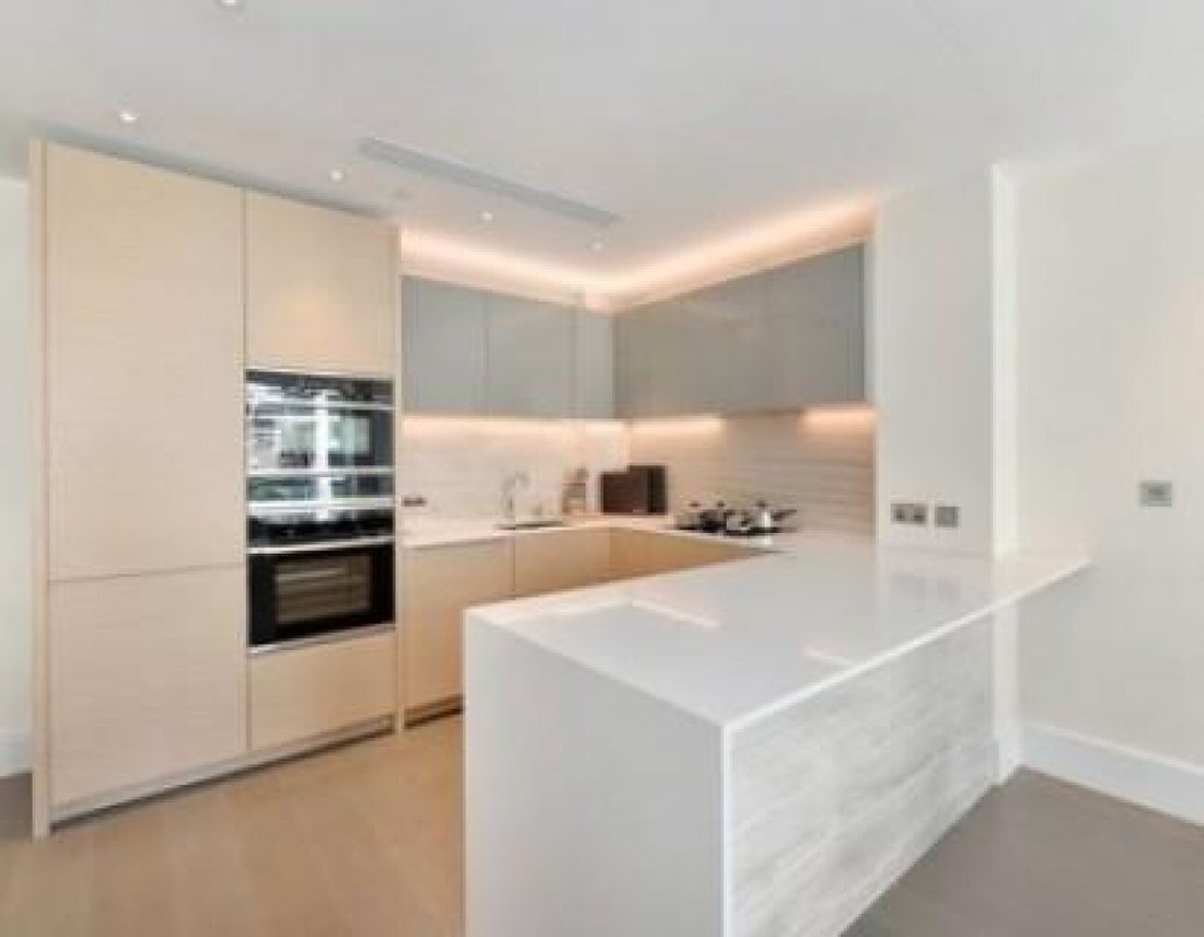 Apartment in Holland Park, Kensington And Chelsea, England 4 - 17050420