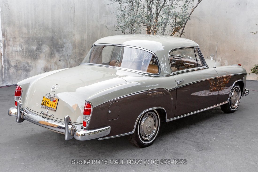 Mercedes-Benz 220 in Los Angeles, CA 5 - 17055630