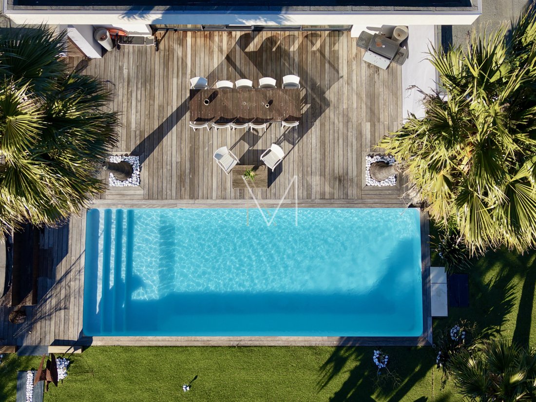 Villa in Le Plan-de-la-Tour, Provence-Alpes-Côte d'Azur, France 4 - 16247957