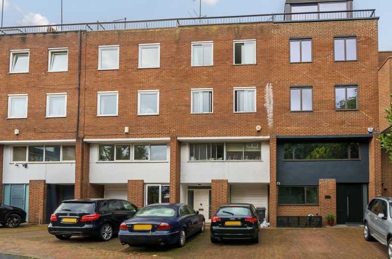 Townhouse in Primrose Hill, Camden, England 1 - 17055181
