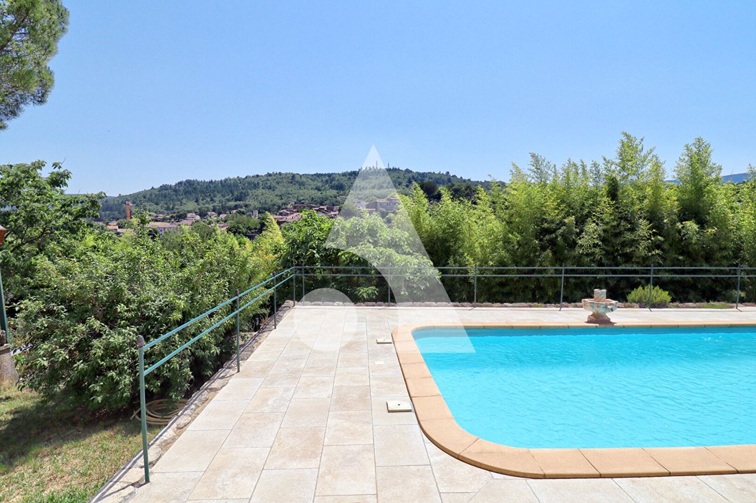 Villa in Céreste-en-Luberon, Provence-Alpes-Côte d'Azur, France 5 - 14435641