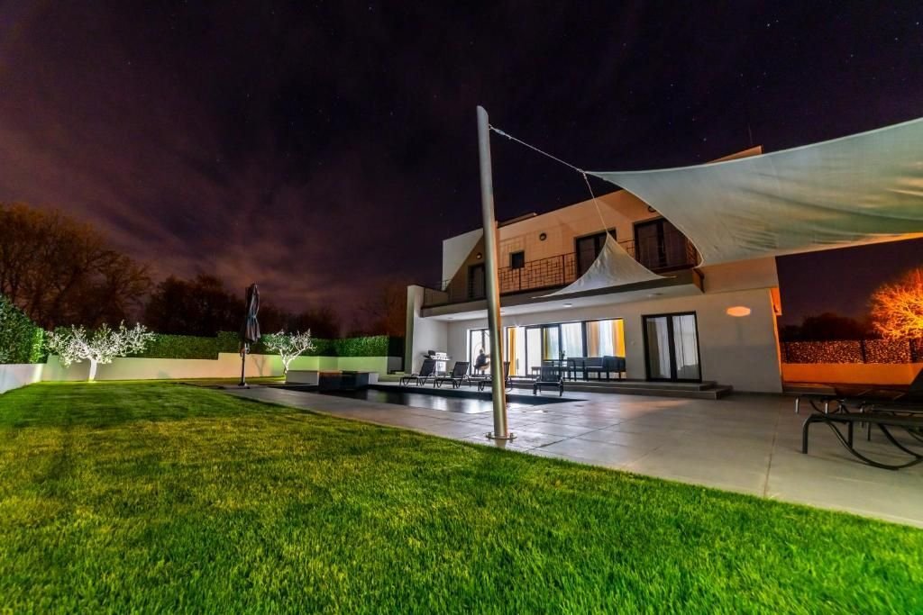 Villa in Porec, Istria County, Croatia 2 - 17059639