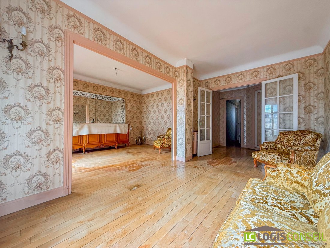 Apartment in Violet Commerce, Paris 15e Arrondissement, Paris 3 - 17052765
