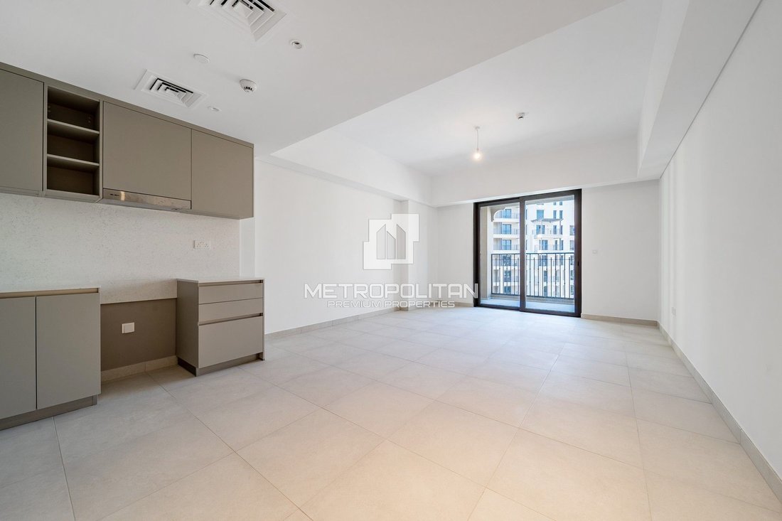 Apartment in Umm Suqeim, Dubai, United Arab Emirates 5 - 17003894