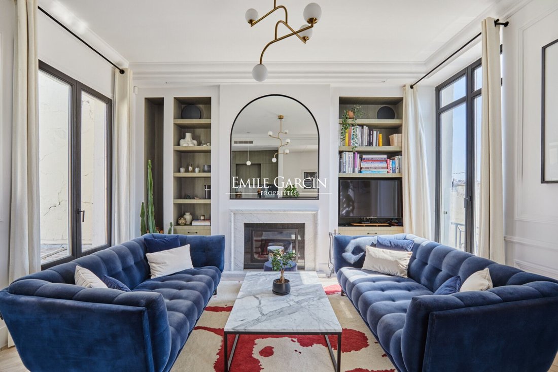 Apartment in Palais Royal, Paris 1er Arrondissement, Paris 2 - 15727672