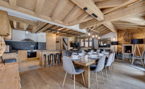 Villa in Val-d'Isere, Auvergne-Rhône-Alpes, France 1