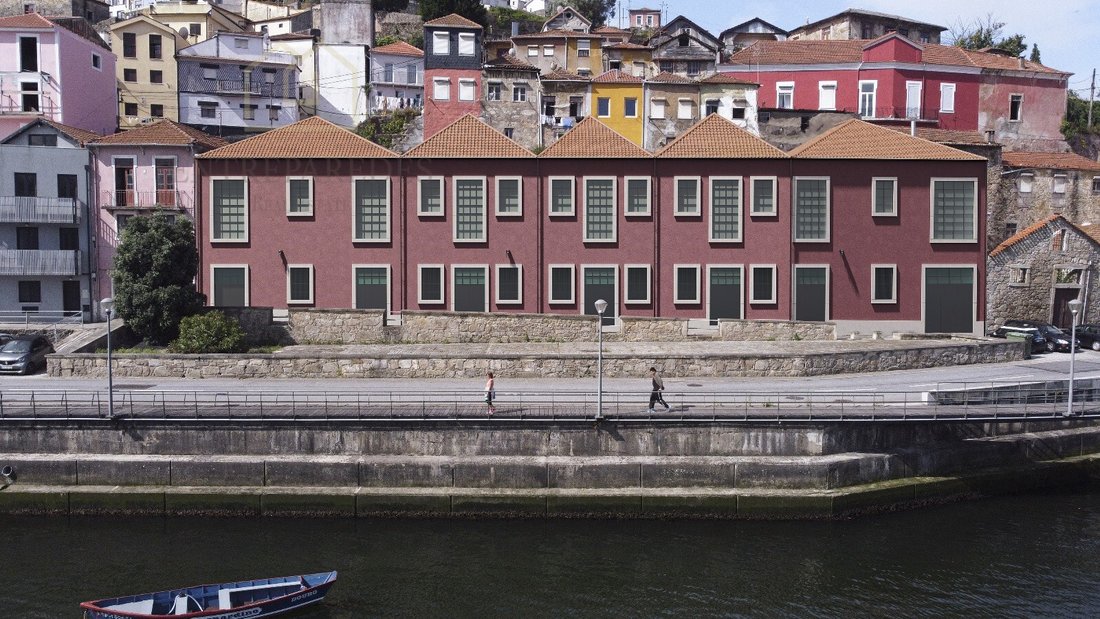 Apartment in Santa Marinha e Sao Pedro da Afurada, Porto District, Portugal 3 - 17057742