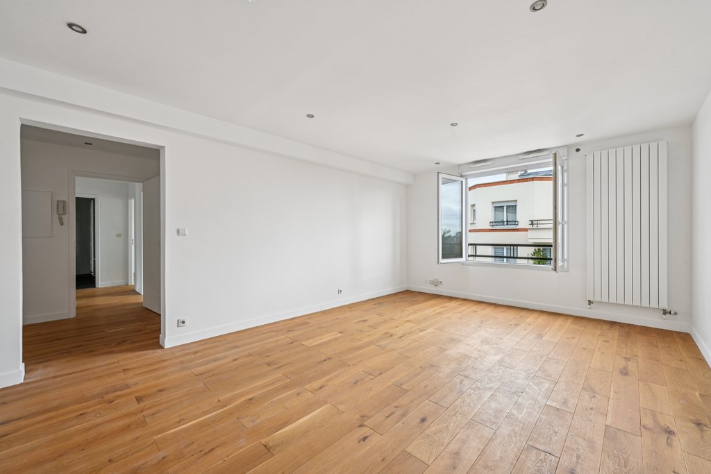Apartment in Plateau Ouest, Suresnes, France 2 - 17049113