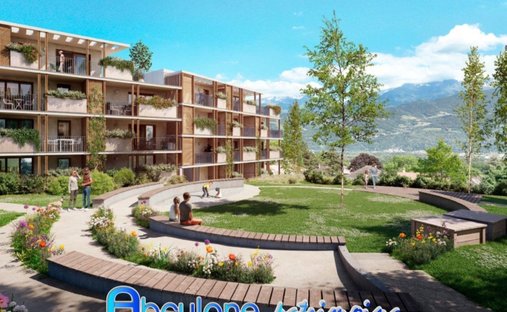 Apartment in Corbonne-Centre-Maréchaux, Saint-Ismier, France 1