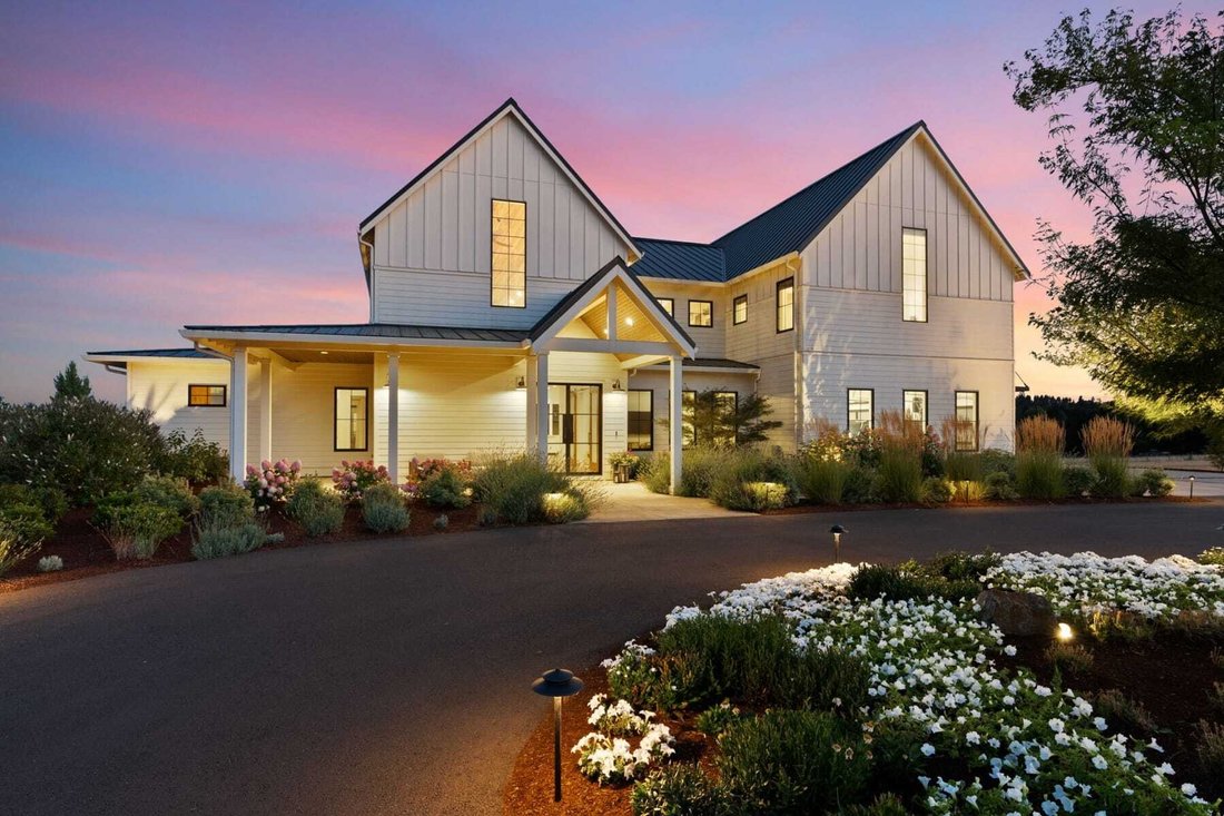 House in West Linn, Oregon, United States 3 - 17051145