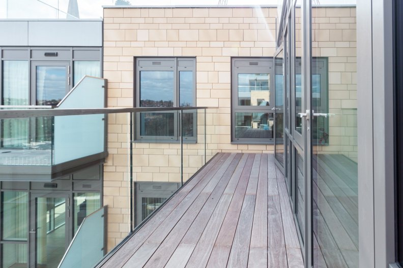 Apartment in Ealing (London Borough of Ealing), Ealing, England 3 - 17055385