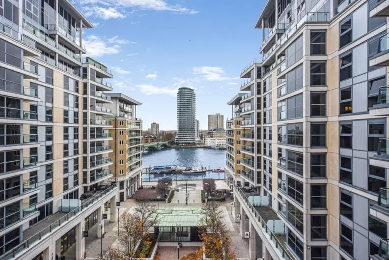 Apartment in Walham Green, Hammersmith and Fulham, England 1 - 17055534