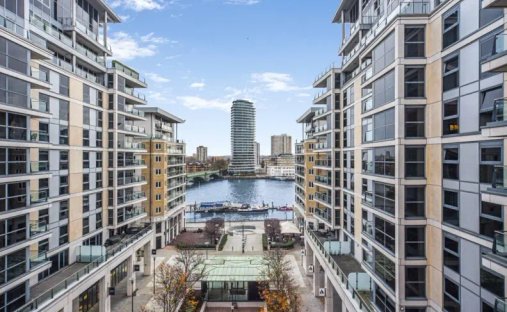 Apartment in Walham Green, Hammersmith and Fulham, England 1