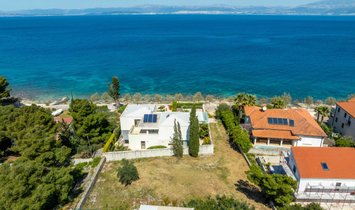 Land in Sutivan, Split-Dalmatia County, Croatia 1