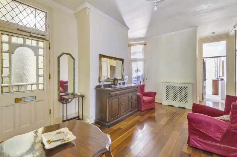 Townhouse in Gospel Oak, Camden, England 3 - 17055206