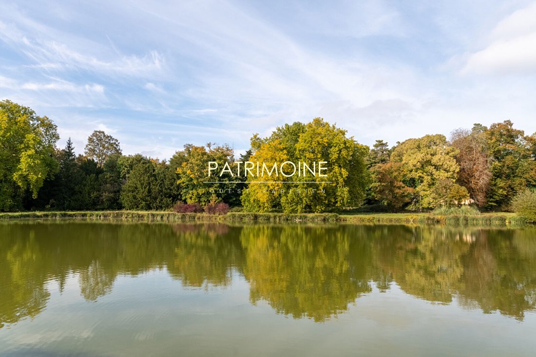 Villa in Auneau-Bleury-Saint-Symphorien, Centre-Val de Loire, France 3 - 17048007