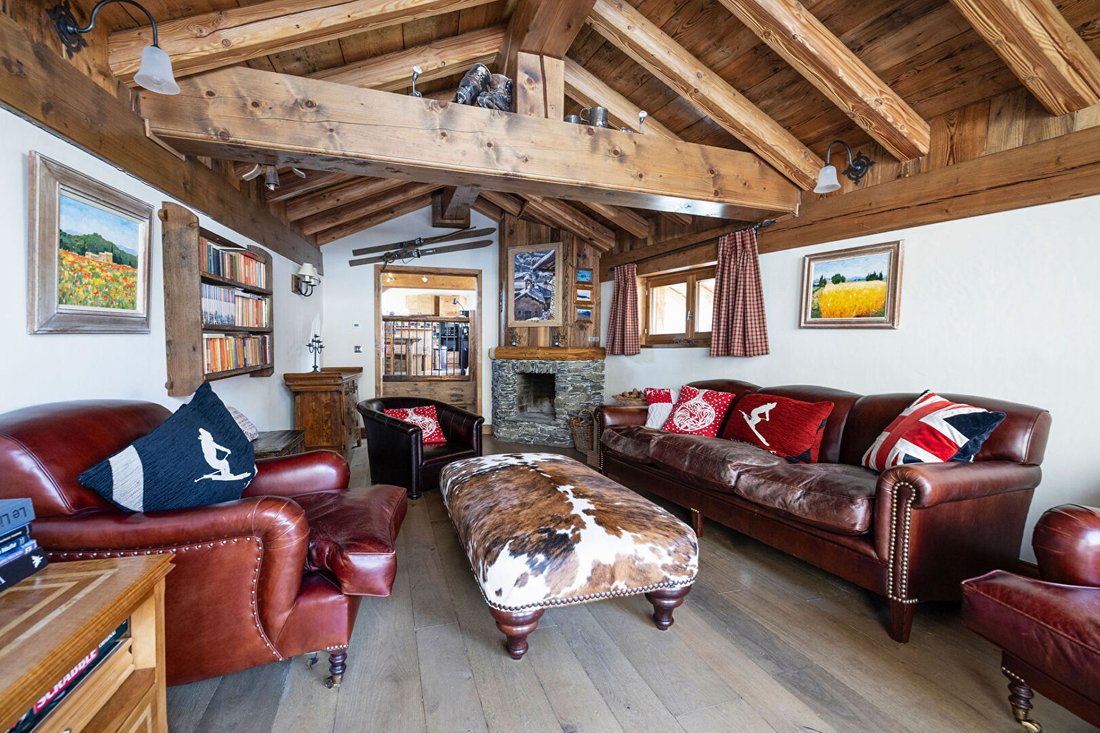 Villa in Val-d'Isere, Auvergne-Rhône-Alpes, France 1 - 17047992