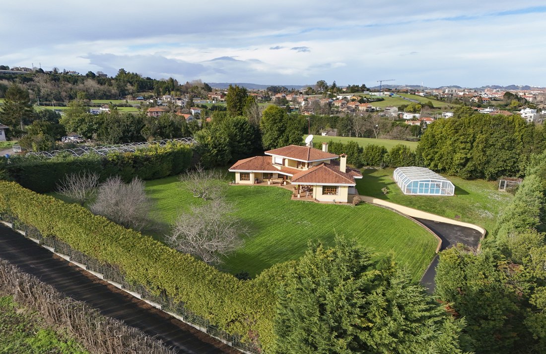House in Distrito Rural, Gijon / Xixon, Spain 2 - 17053457