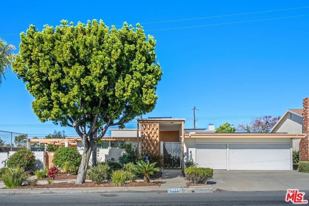 House in Los Angeles, California, United States 1 - 17059009