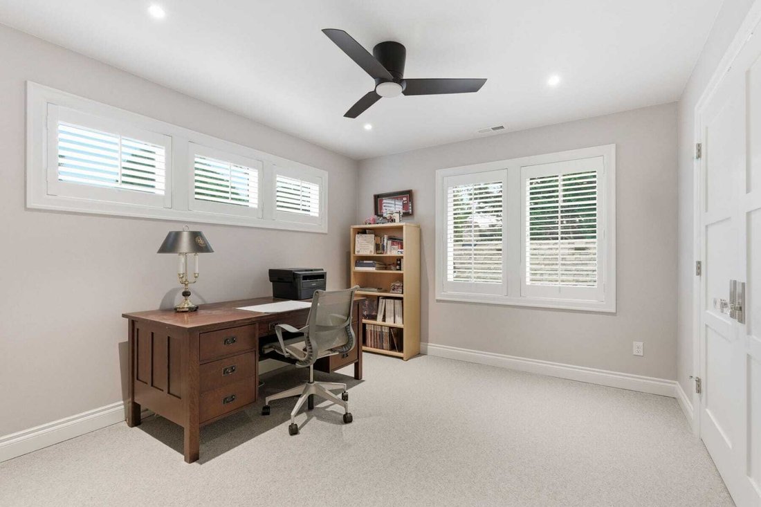 House in Lake Oswego, Oregon, United States 5 - 17050072