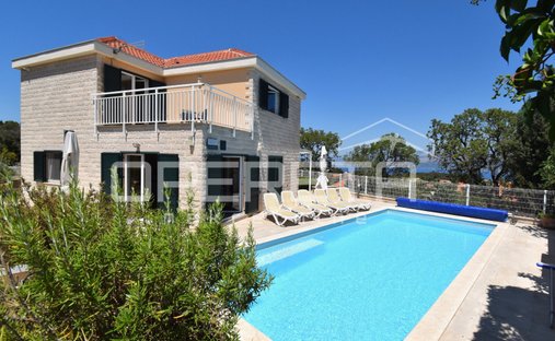 Casa a Škrip, Regione spalatino-dalmata, Croazia 1