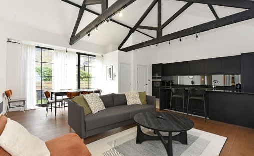 Apartment in Maida Vale, Westminster, England 1
