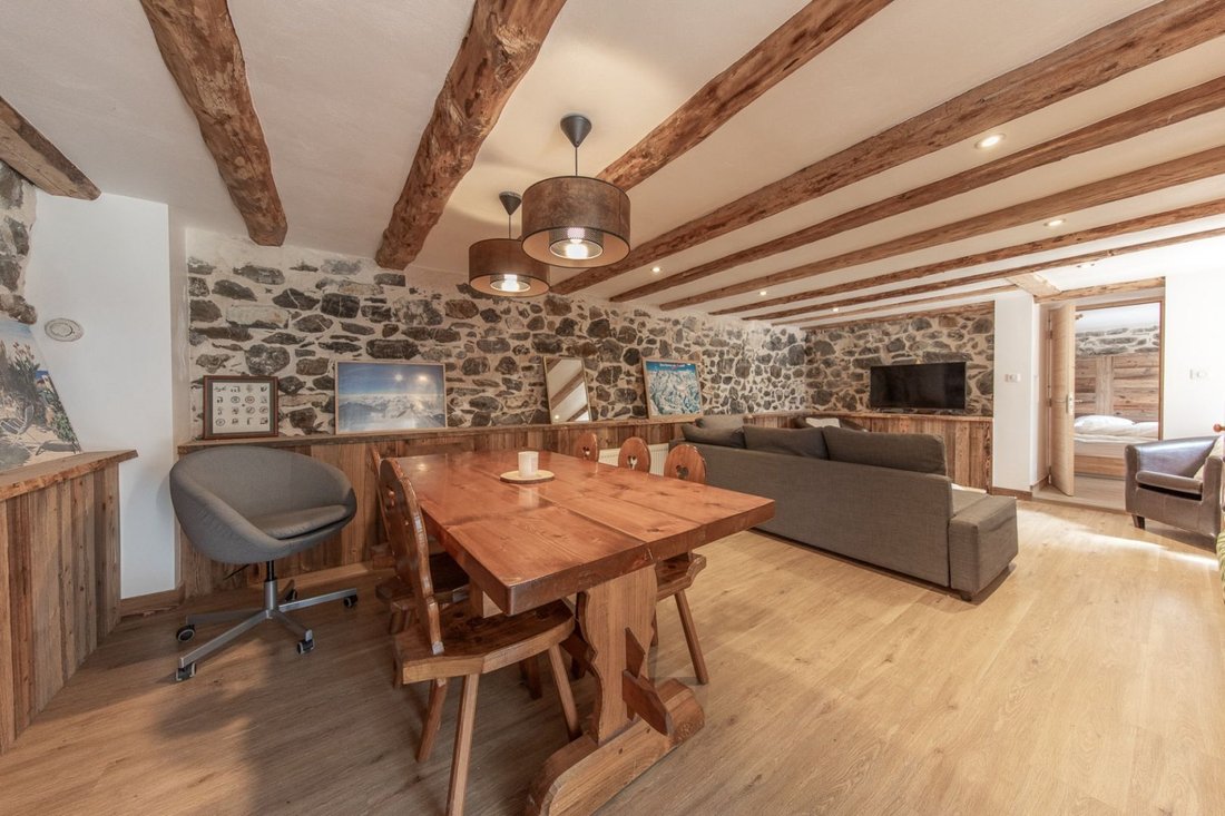Villa in Montriond, Auvergne-Rhône-Alpes, France 4 - 17047882