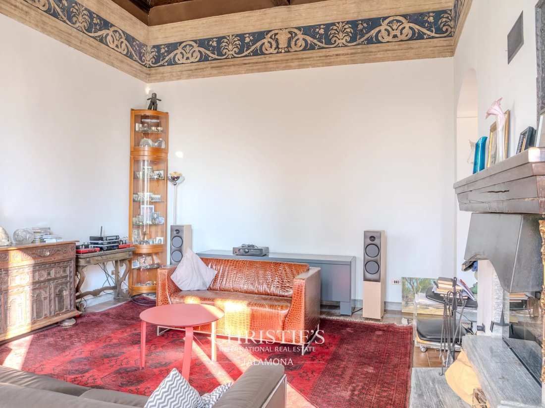 Villa in Besozzo, Lombardy, Italy 3 - 17049193