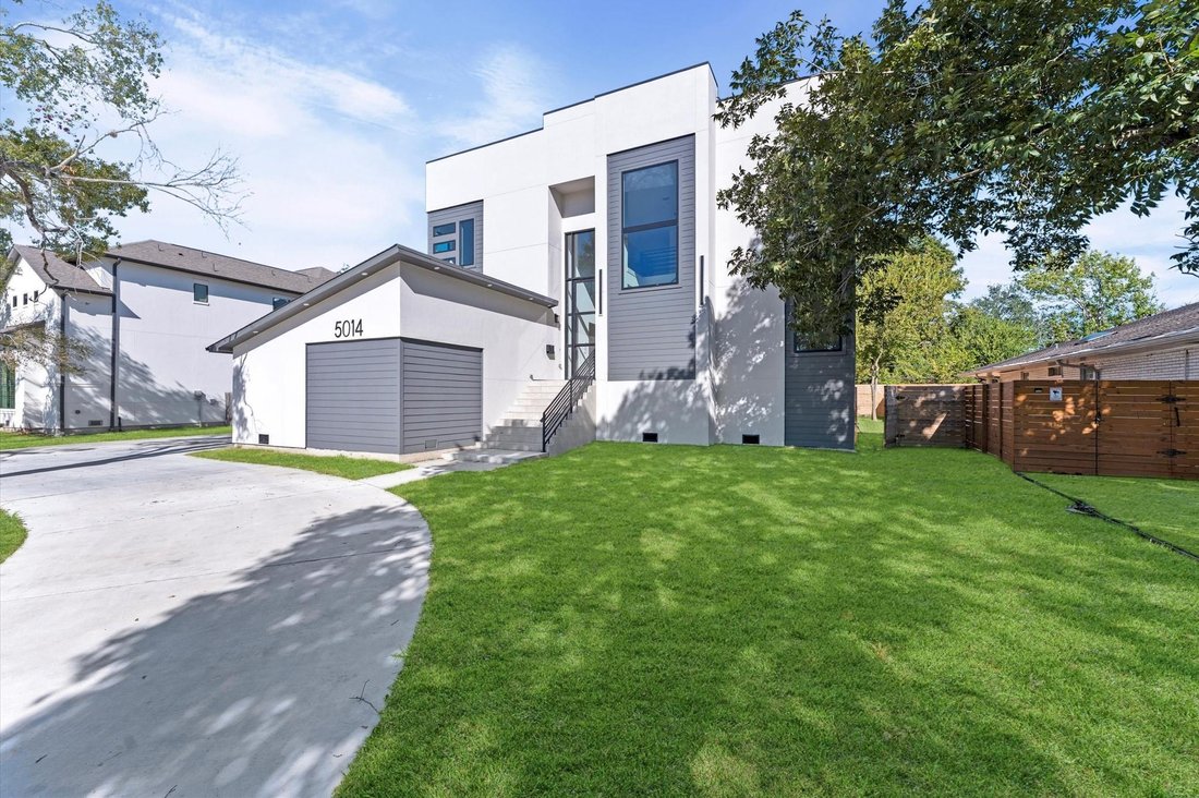 House in Houston, Texas, United States 2 - 17056413