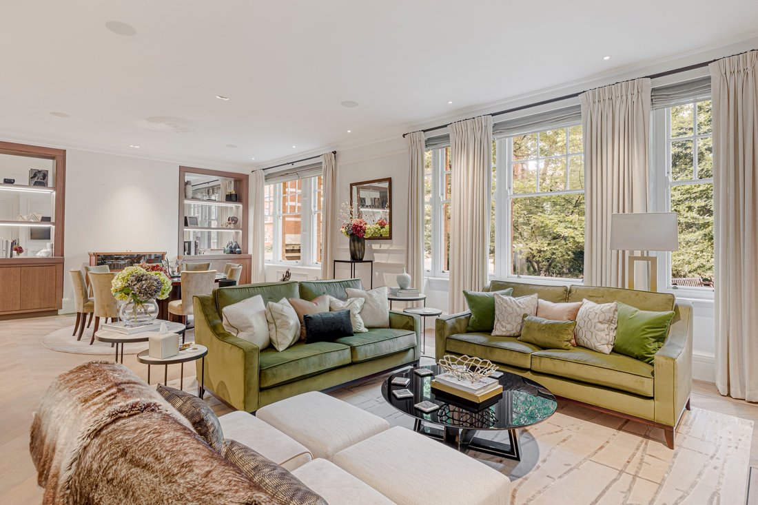 Apartment in Mayfair, Westminster, England 2 - 17049540