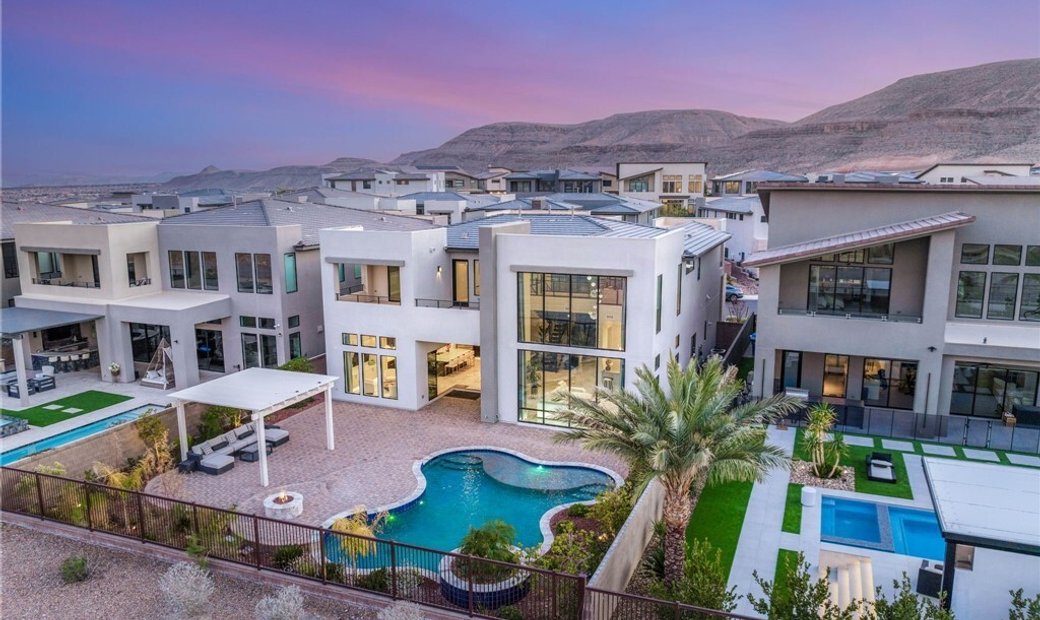 Photo inspiration: Single Family Residence In Las Vegas In Las Vegas Nevada Photo Inspiration