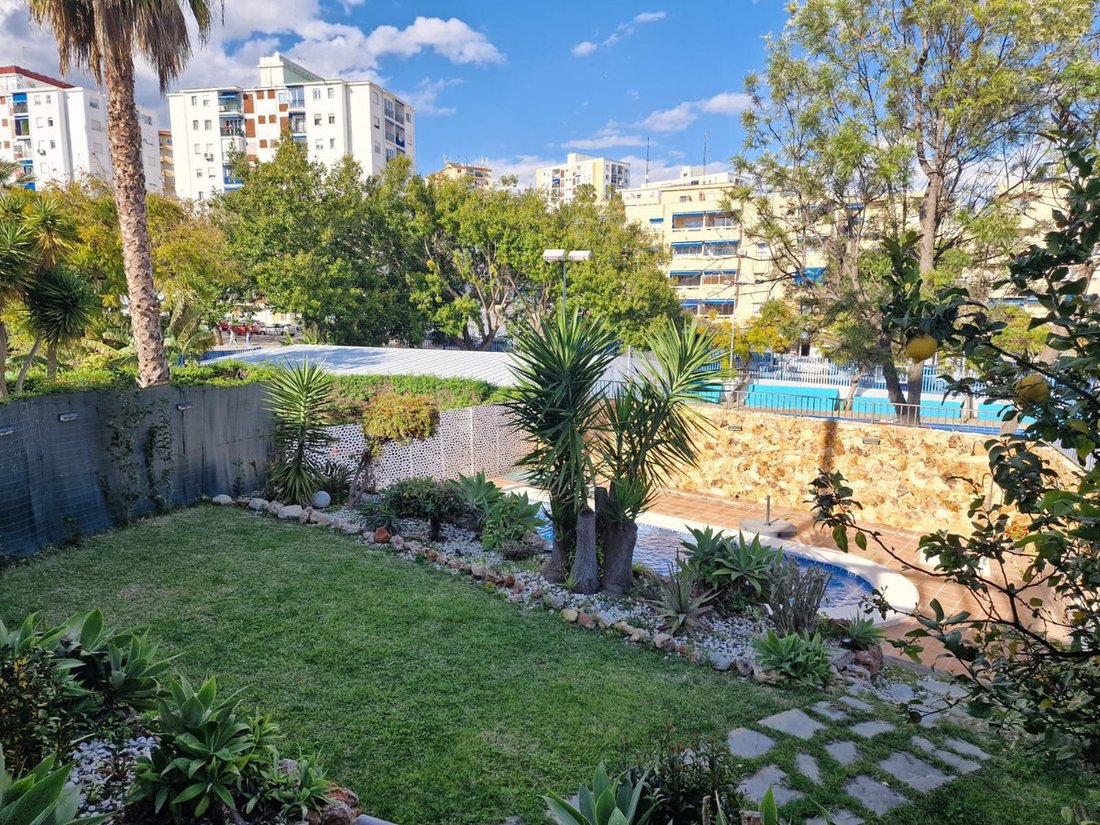 Villa in Marbella, Andalusia, Spain 5 - 17053473