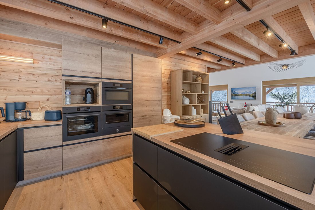 Villa in Morzine, Auvergne-Rhône-Alpes, France 4 - 17047572