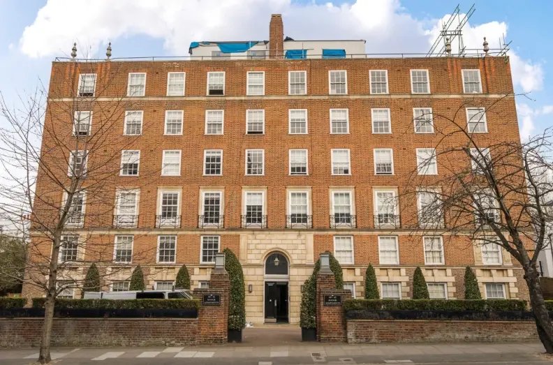 Apartment in St John's Wood, Westminster, England 2 - 17055376