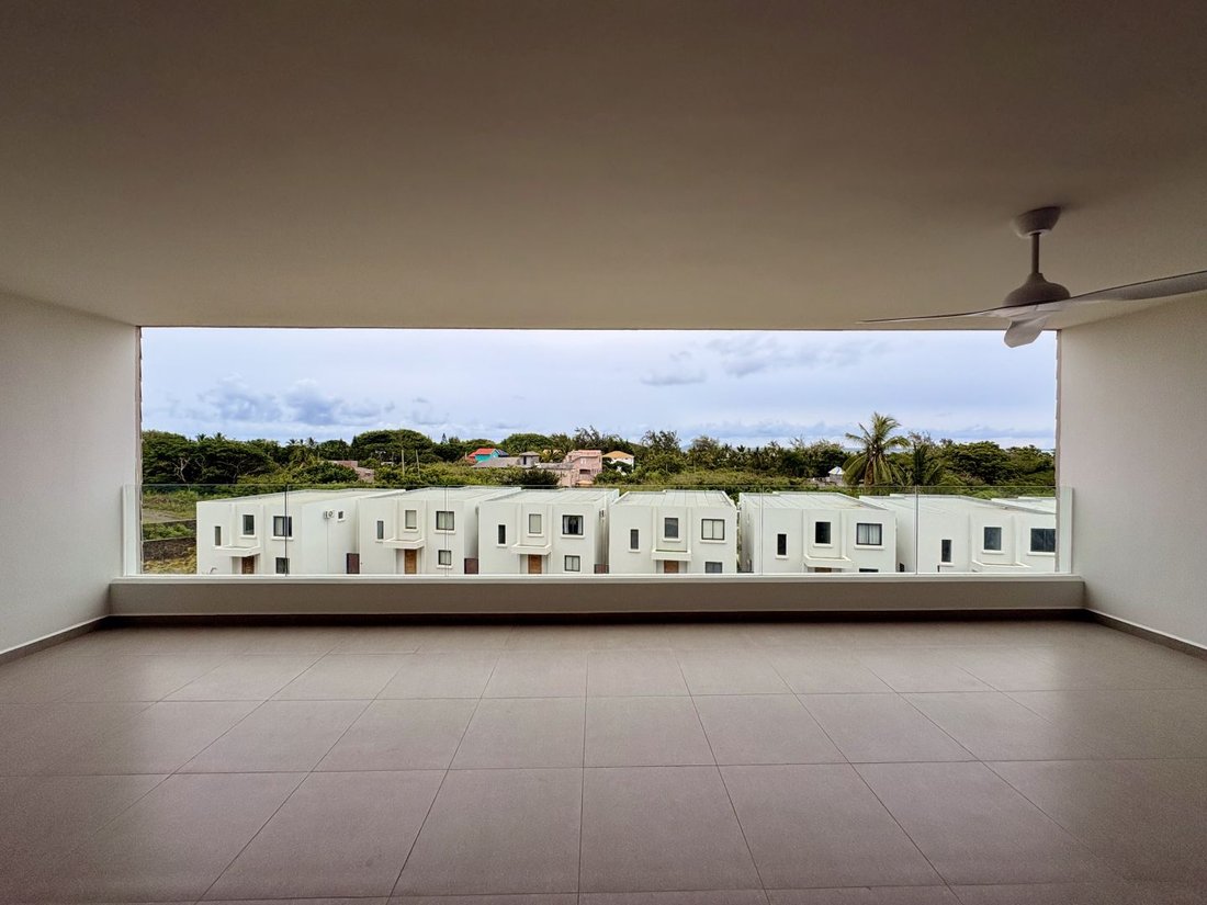 Apartment in Grand Gaube, Rivière du Rempart District, Mauritius 4 - 17048957