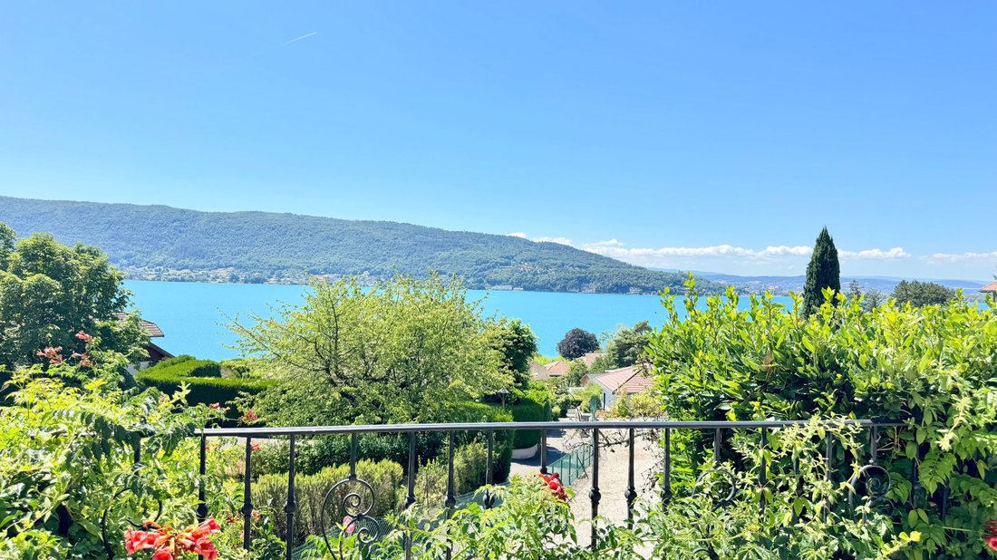 Apartment in Veyrier-du-Lac, Auvergne-Rhône-Alpes, France 1 - 17051216