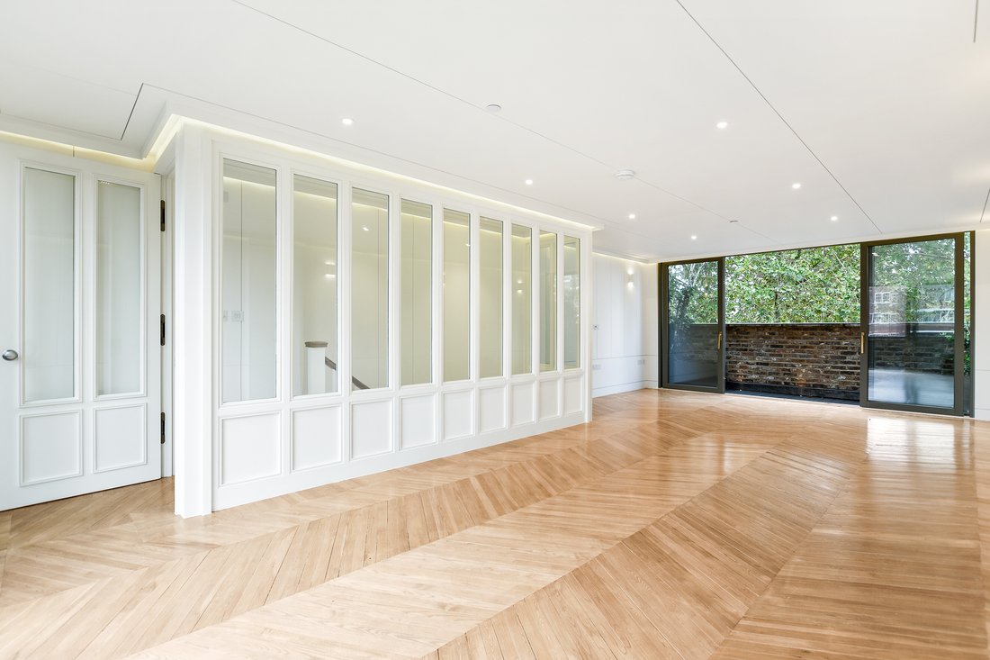 Townhouse in Chalk Farm, Camden, England 5 - 17049504