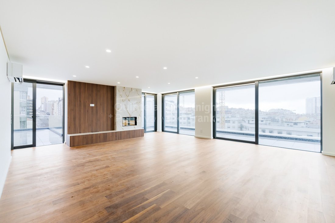 Apartment in Mafamude e Vilar do Paraiso, Porto District, Portugal 2 - 17054071