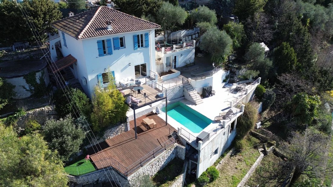 Villa in Aspremont, Provence-Alpes-Côte d'Azur, France 1 - 17048492