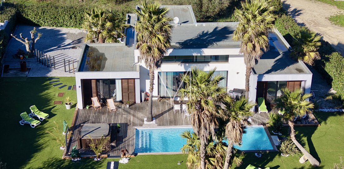 Villa in Le Plan-de-la-Tour, Provence-Alpes-Côte d'Azur, France 5 - 16247957