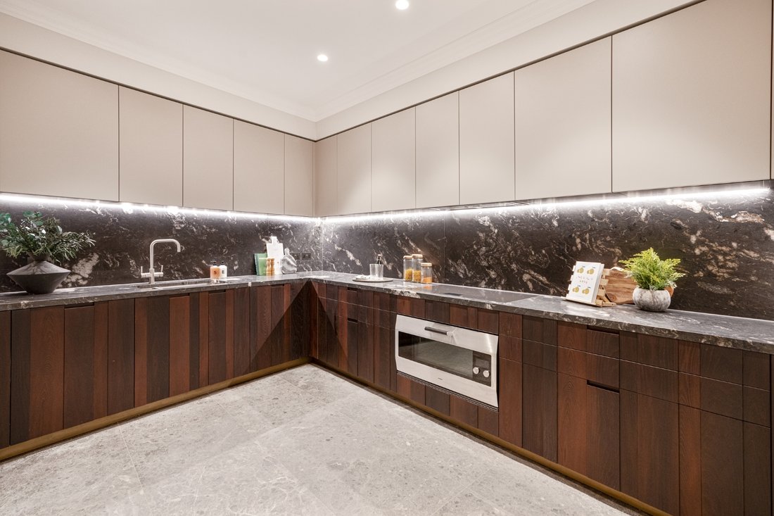 Apartment in Knightsbridge, Kensington And Chelsea, England 2 - 17048353